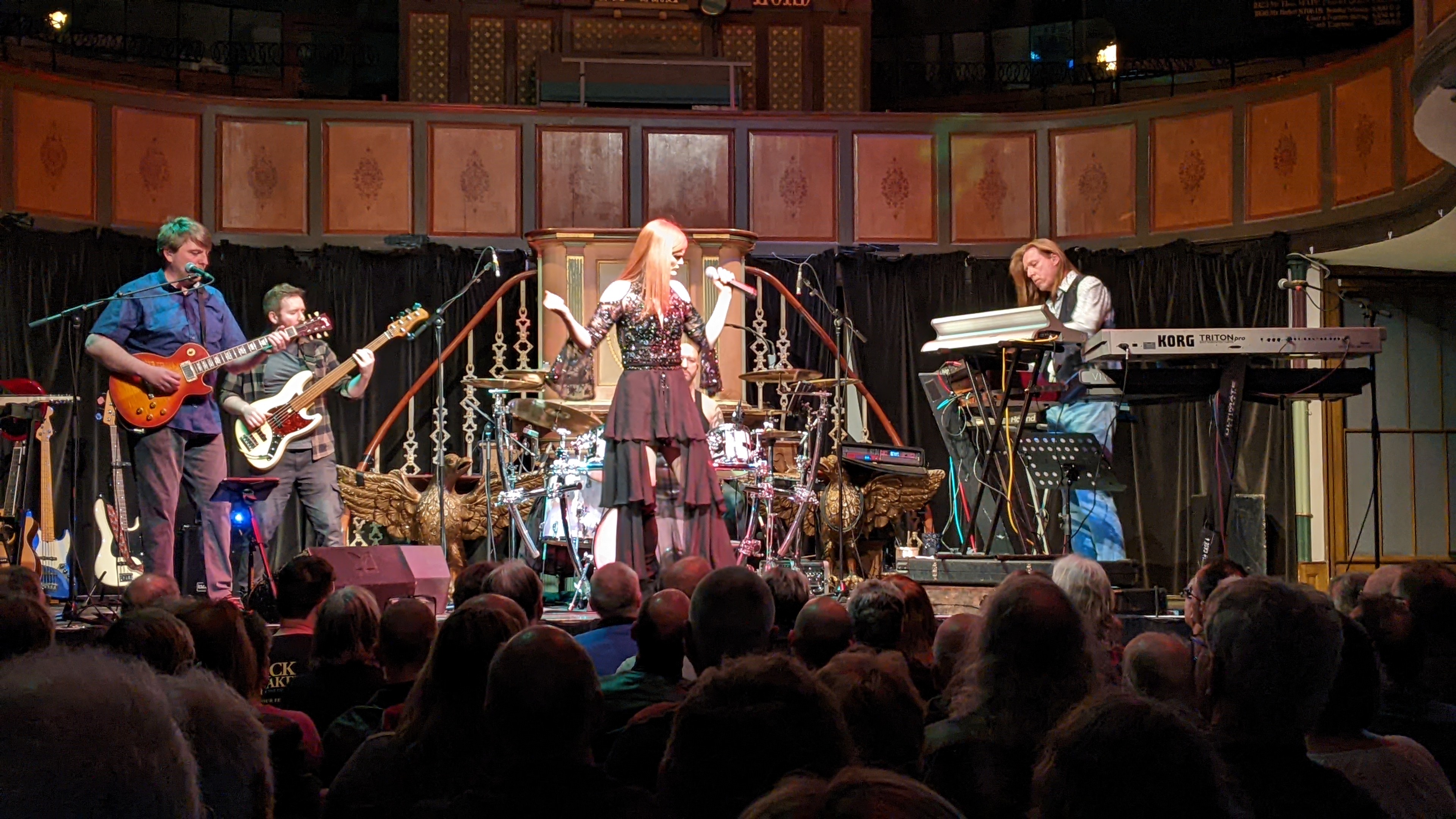 OliverWakemanBand2026-04-11YesFromAPageTourWorcesterUK (14).jpg